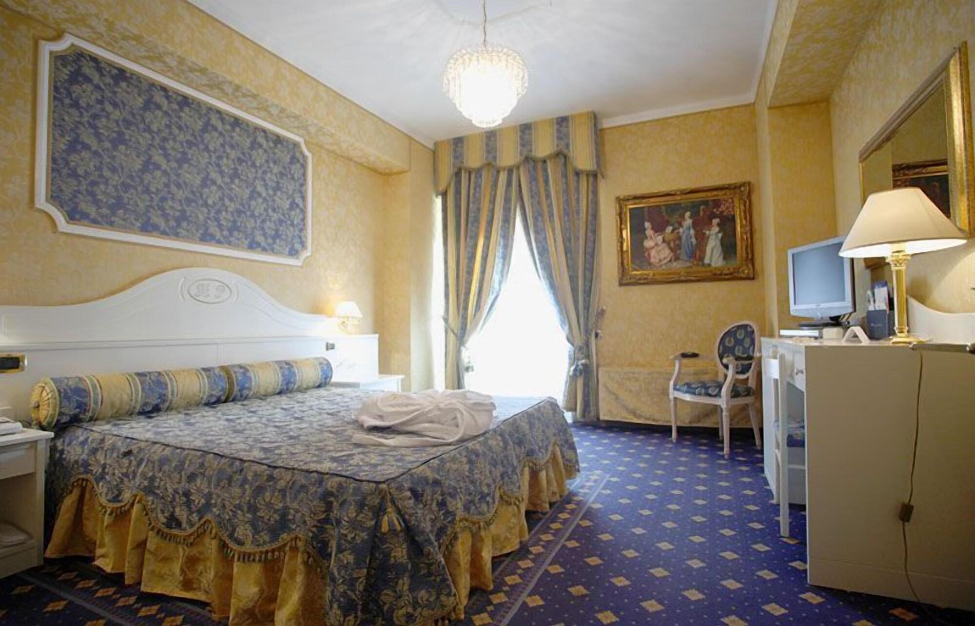 Hotel Palace Catanzaro Exterior foto