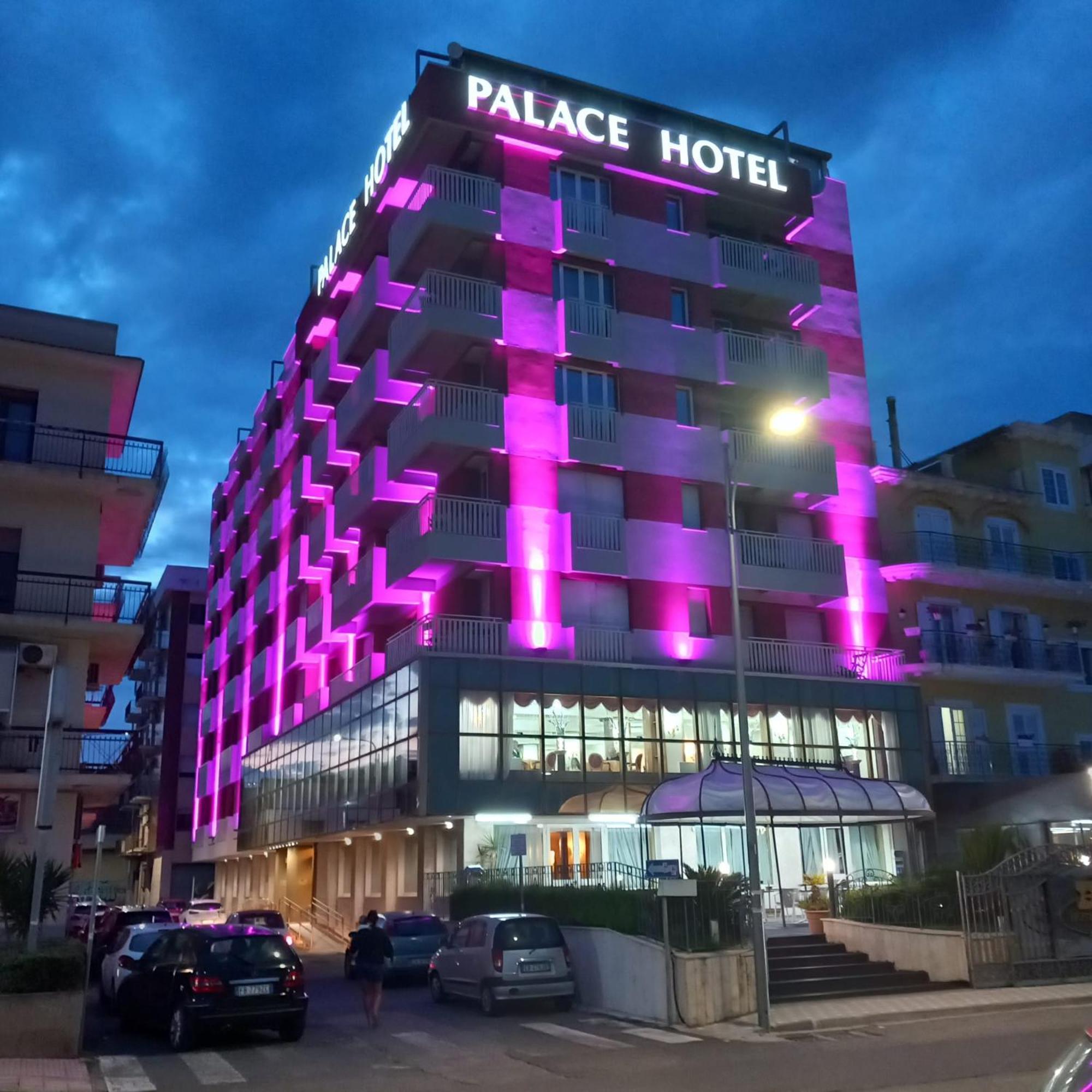 Hotel Palace Catanzaro Exterior foto