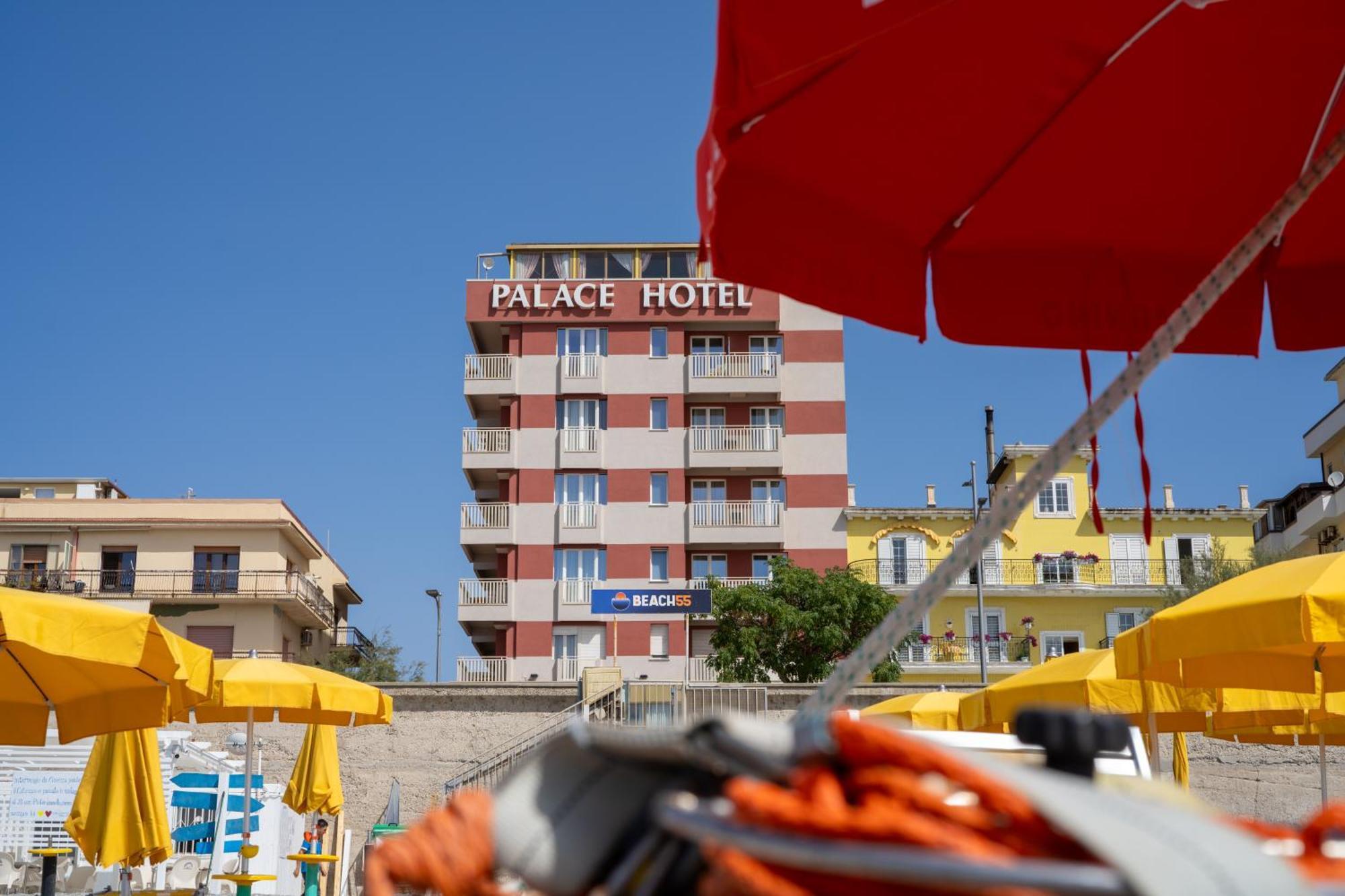 Hotel Palace Catanzaro Exterior foto